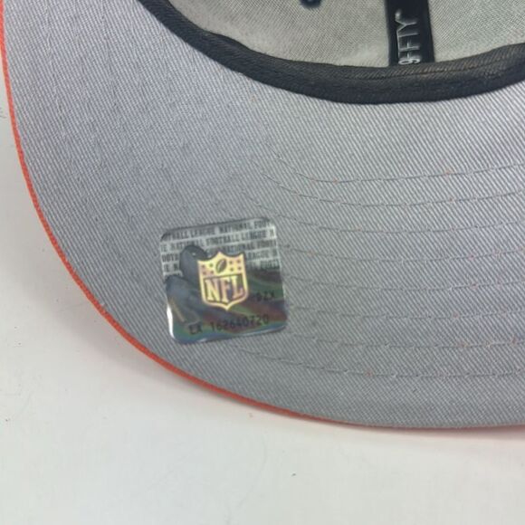 New Era Denver Broncos Navy Blue Baycik 9FIFTY Mens Snapback Hat - Picture 9 of 13